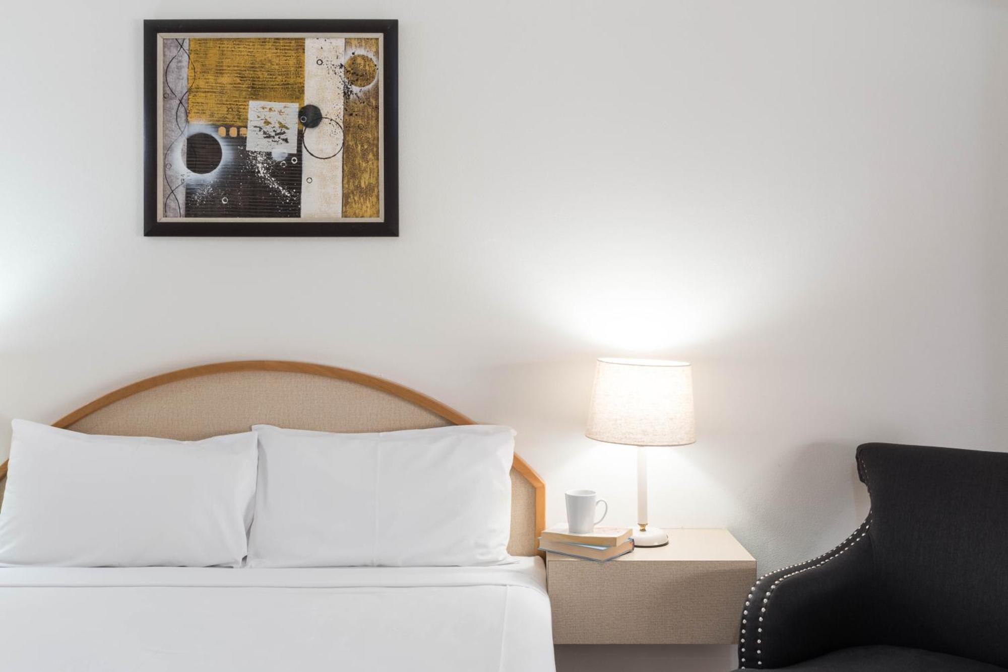 Longreach Motor Inn Buitenkant foto
