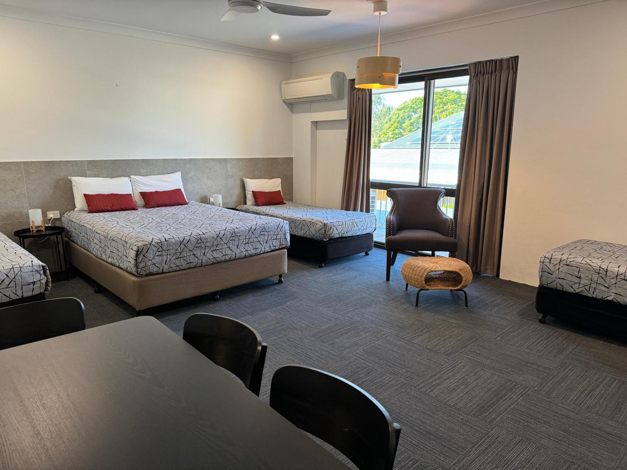Longreach Motor Inn Buitenkant foto